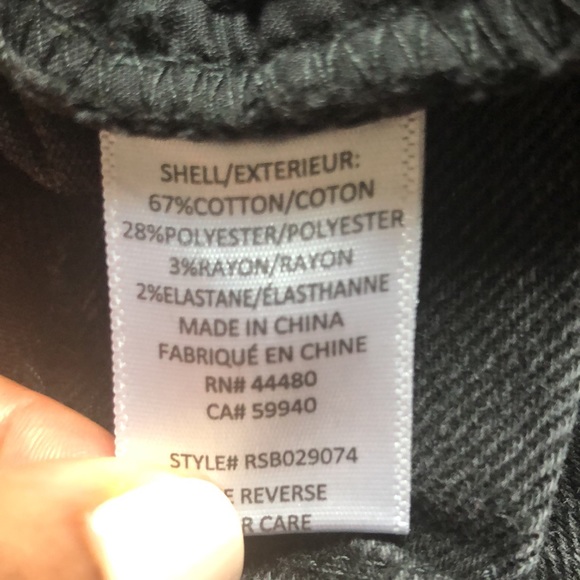 NWOT Tinseltown faded black cutoff denim shorts - Picture 9 of 11